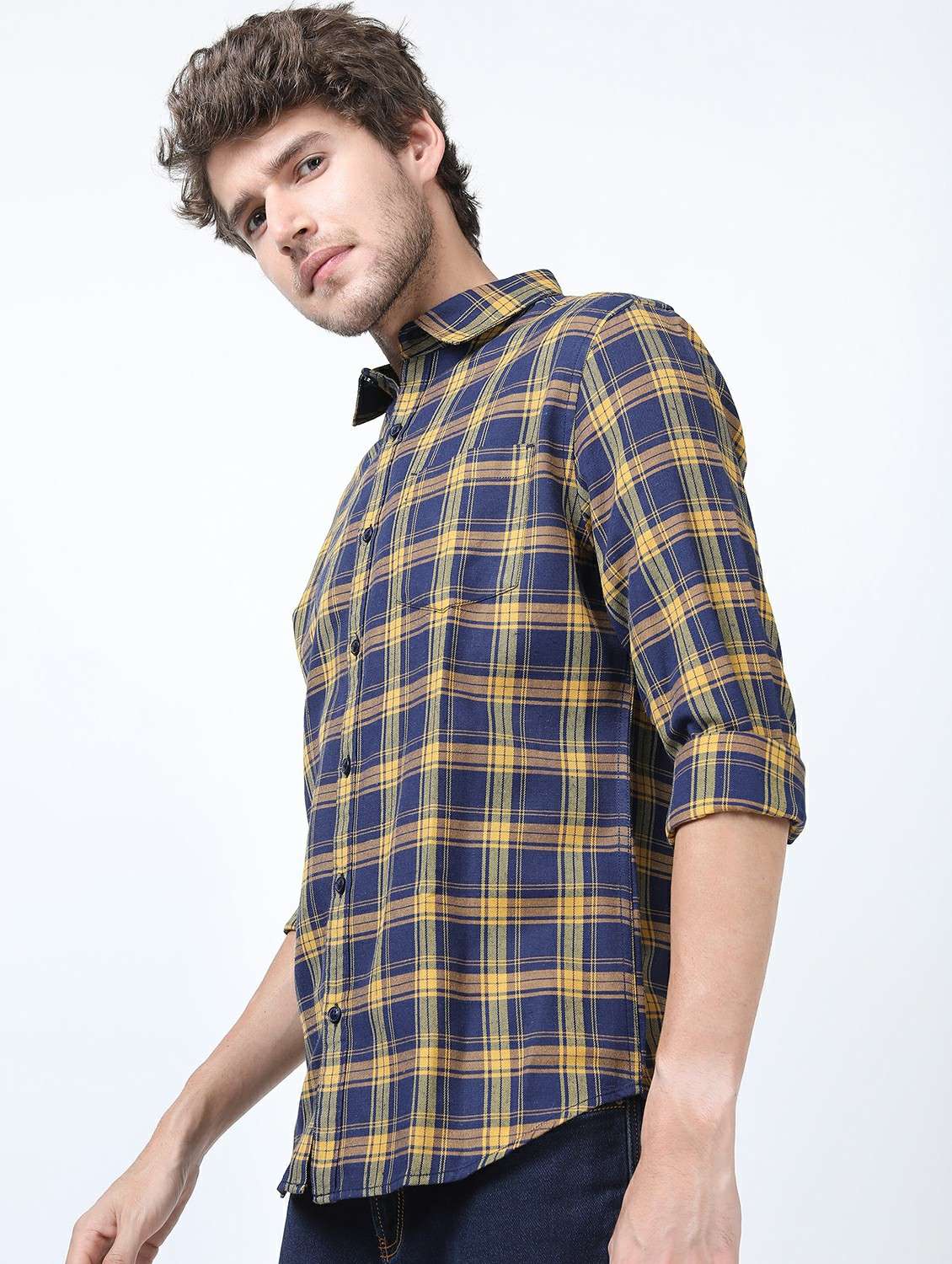 men collared long sleeves casual shirt - 21487281 -  Standard Image - 1