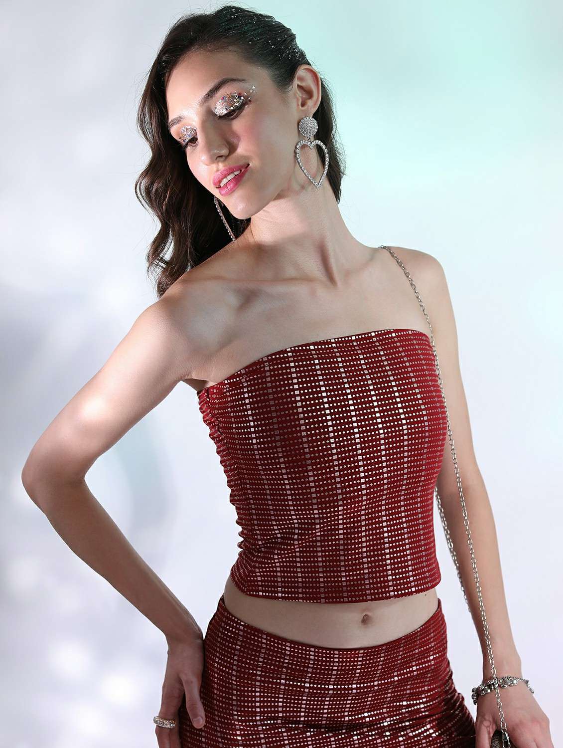 women maroon cotton blend tube top