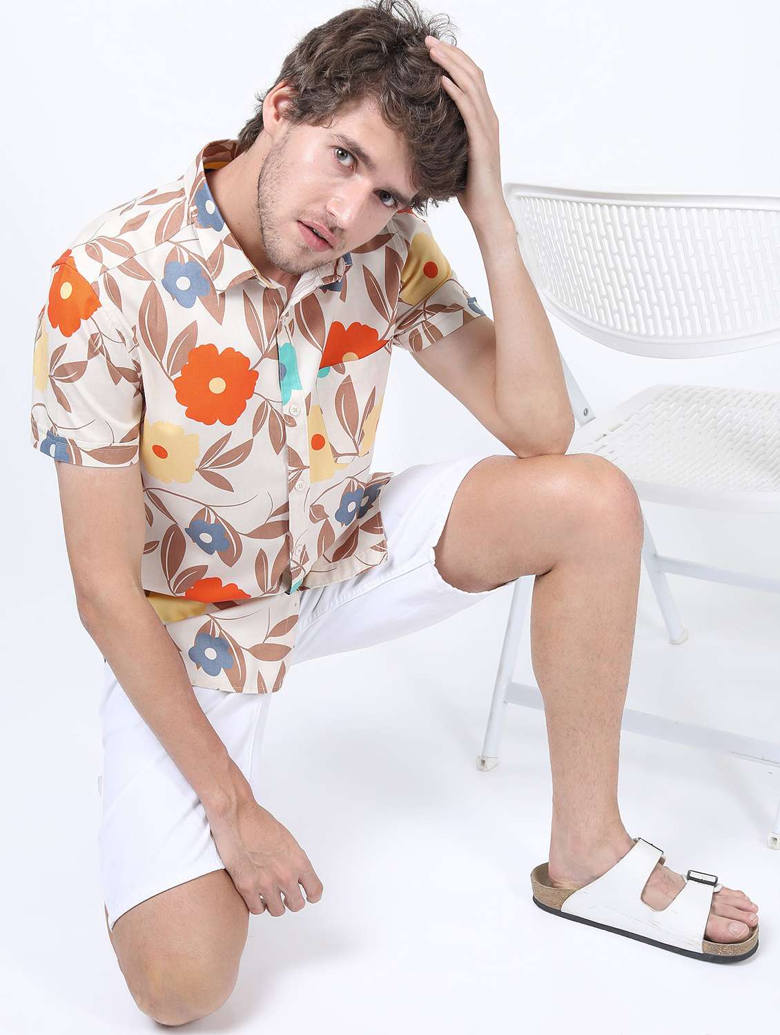 men collared short sleeves casual shirt - 21487293 -  Standard Image - 4