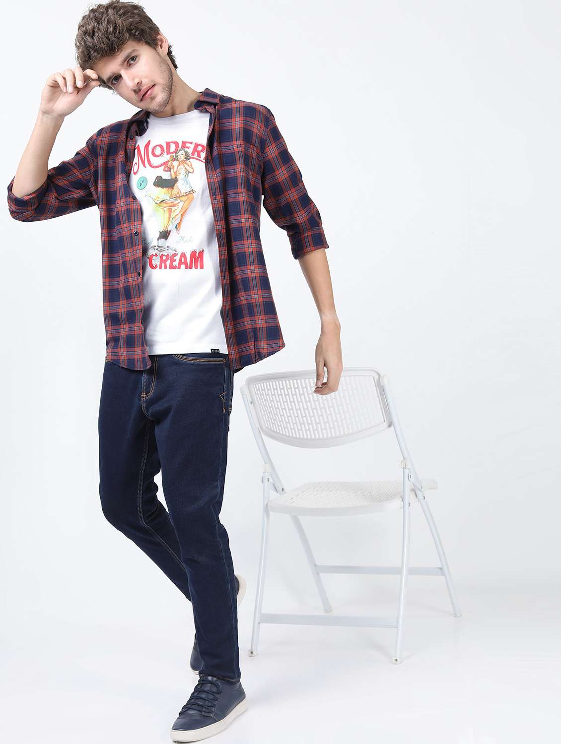 men collared long sleeves casual shirt - 21487307 -  Standard Image - 4