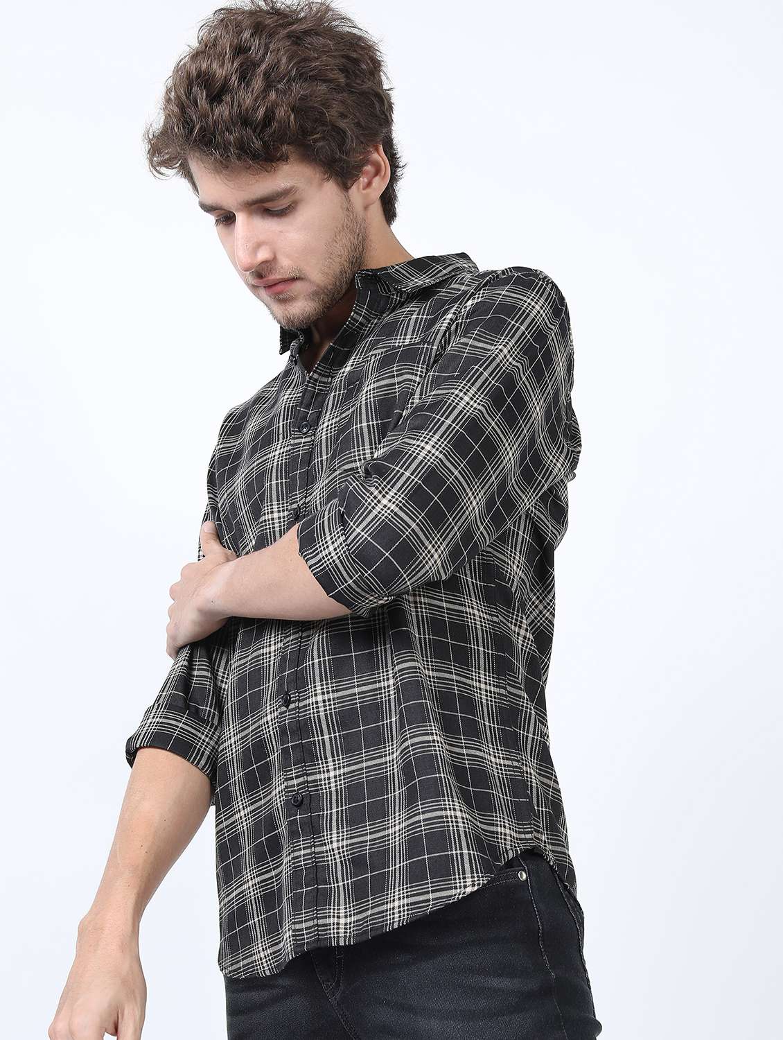 men collared long sleeves casual shirt - 21487319 -  Standard Image - 1