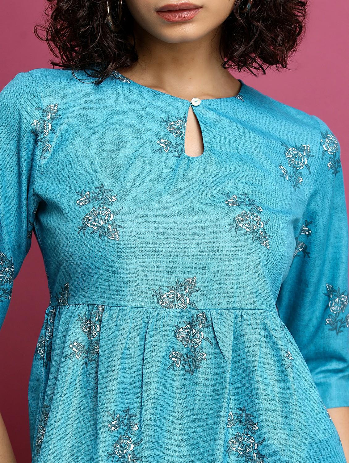 blue printed regular top - 21487335 - Standard Image - 4