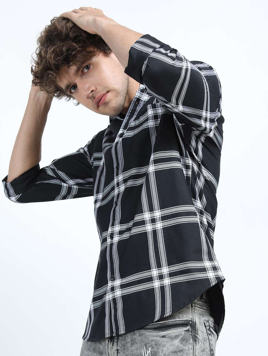men collared long sleeves casual shirt - 21487336 -  Standard Image - 1