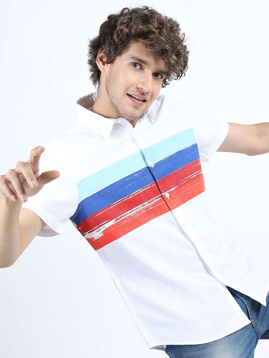 men collared short sleeves casual shirt - 21487351 -  Standard Image - 1