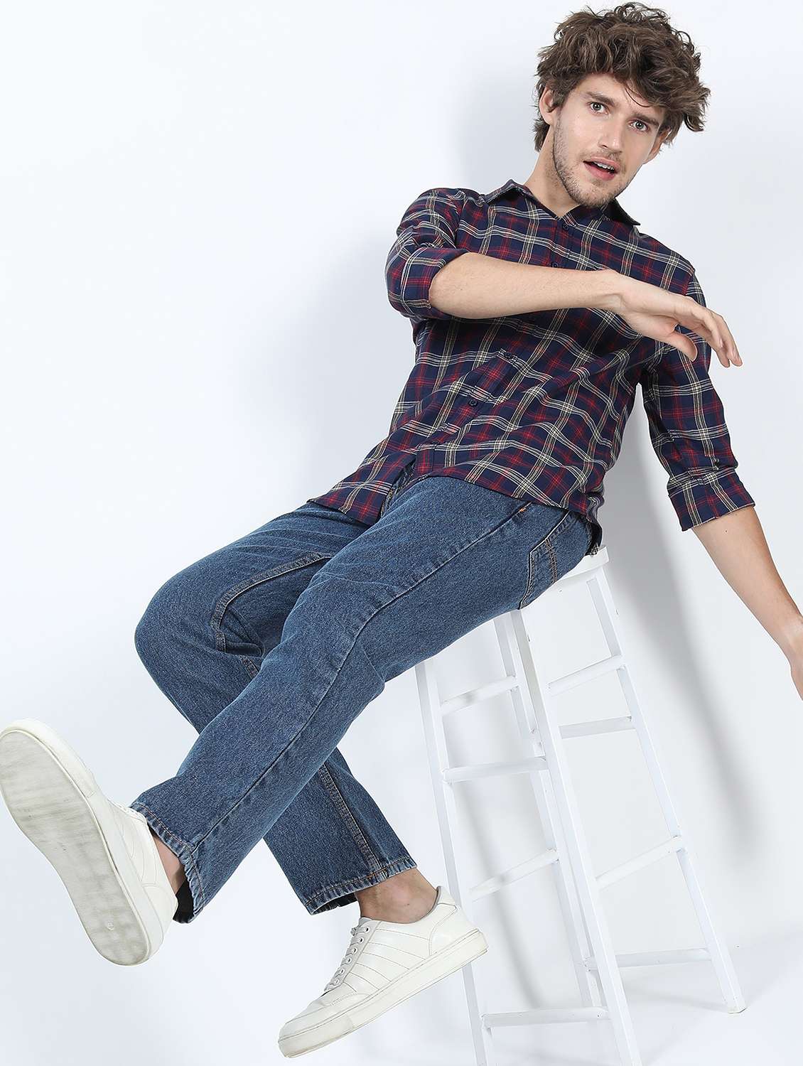 men long sleeved checkered casual shirt - 21487379 - Standard Image - 4
