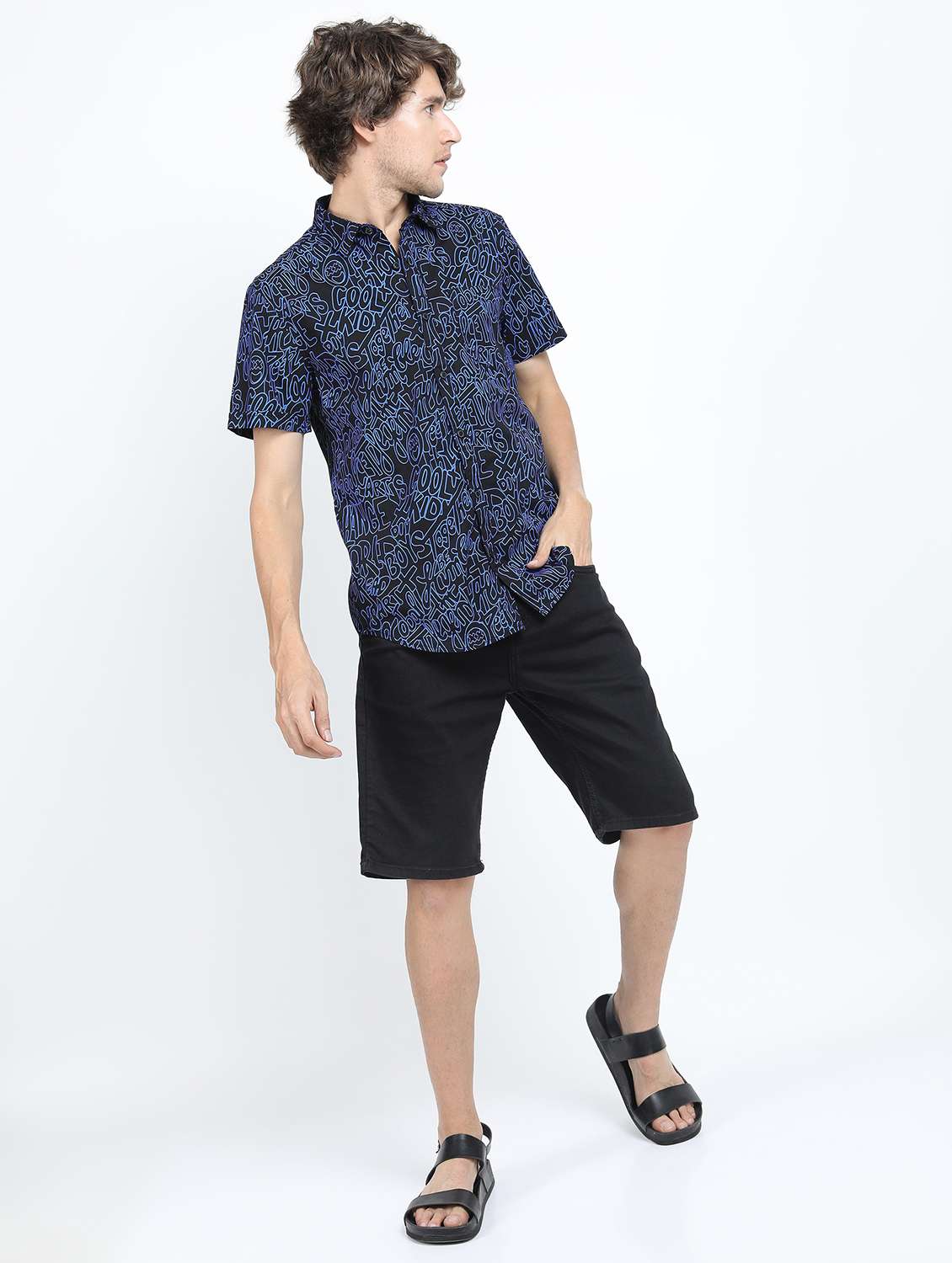 men short sleeved printed casual shirt - 21487408 -  Standard Image - 4