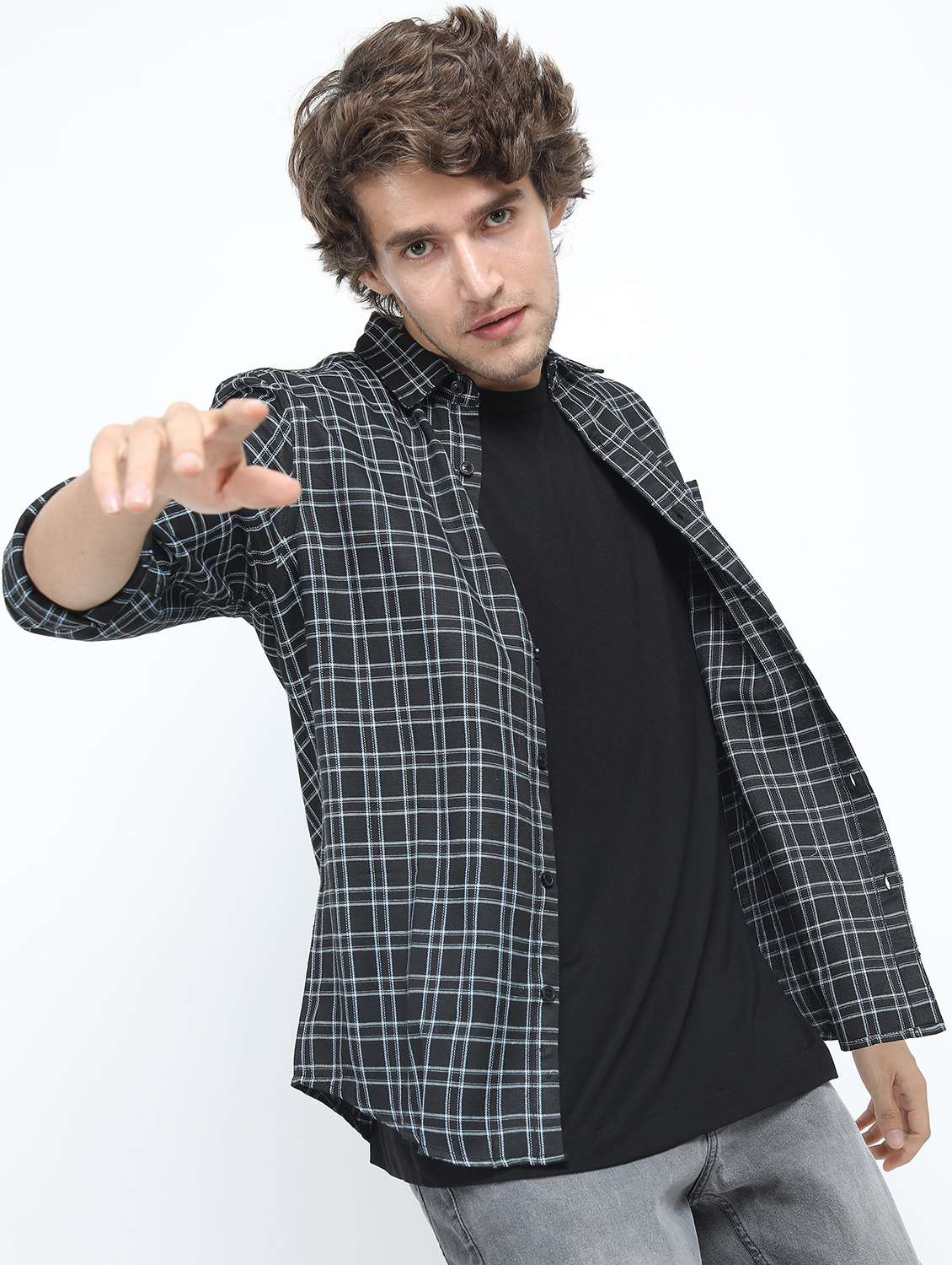 men long sleeved checkered casual shirt - 21487419 -  Standard Image - 1