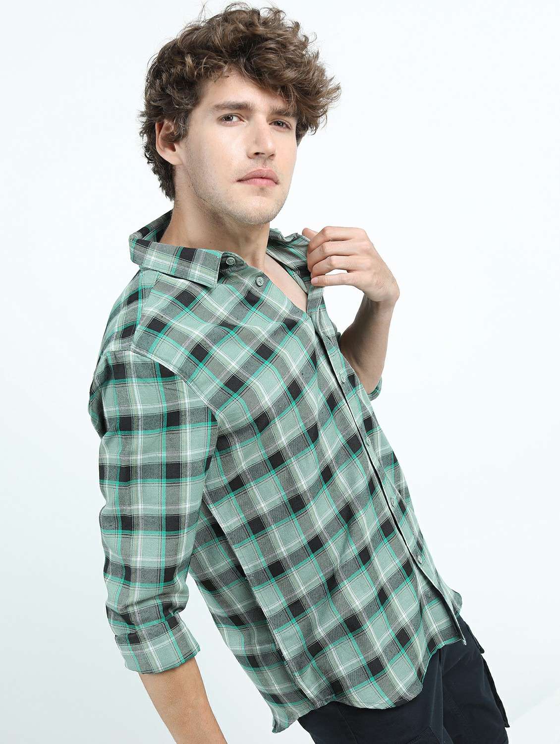 men long sleeved checkered casual shirt - 21487441 -  Standard Image - 1