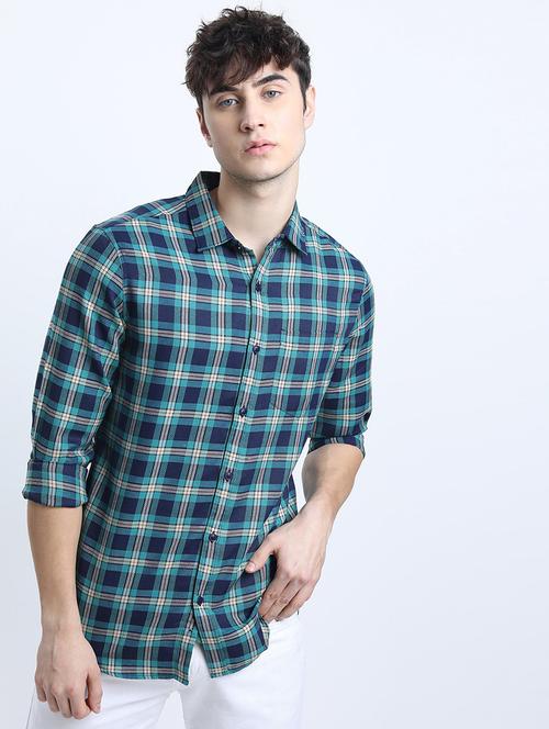men long sleeved checkered casual shirt - 21487529 -  Standard Image - 0
