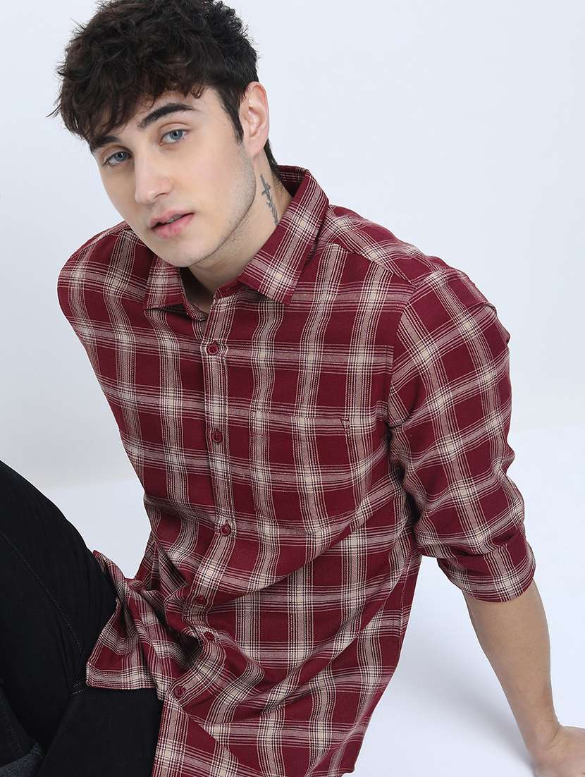 men long sleeved checkered casual shirt - 21487531 -  Standard Image - 1