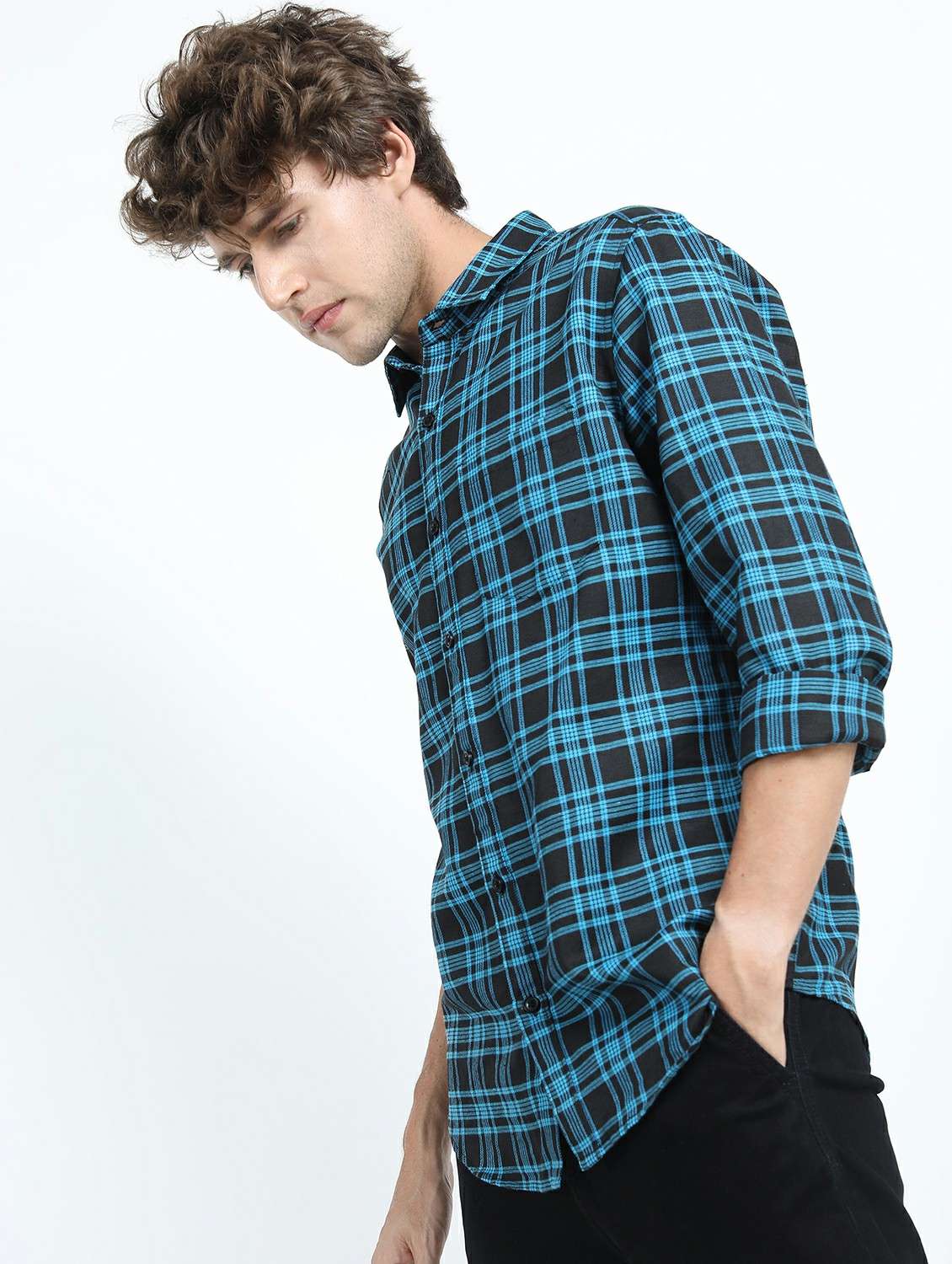 men long sleeved checkered casual shirt - 21487534 -  Standard Image - 1