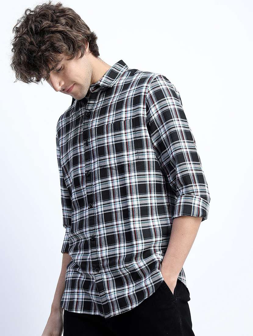 men long sleeved checkered casual shirt