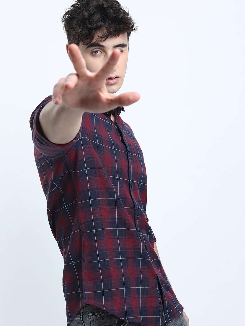 men long sleeved checkered casual shirt - 21487543 -  Standard Image - 1