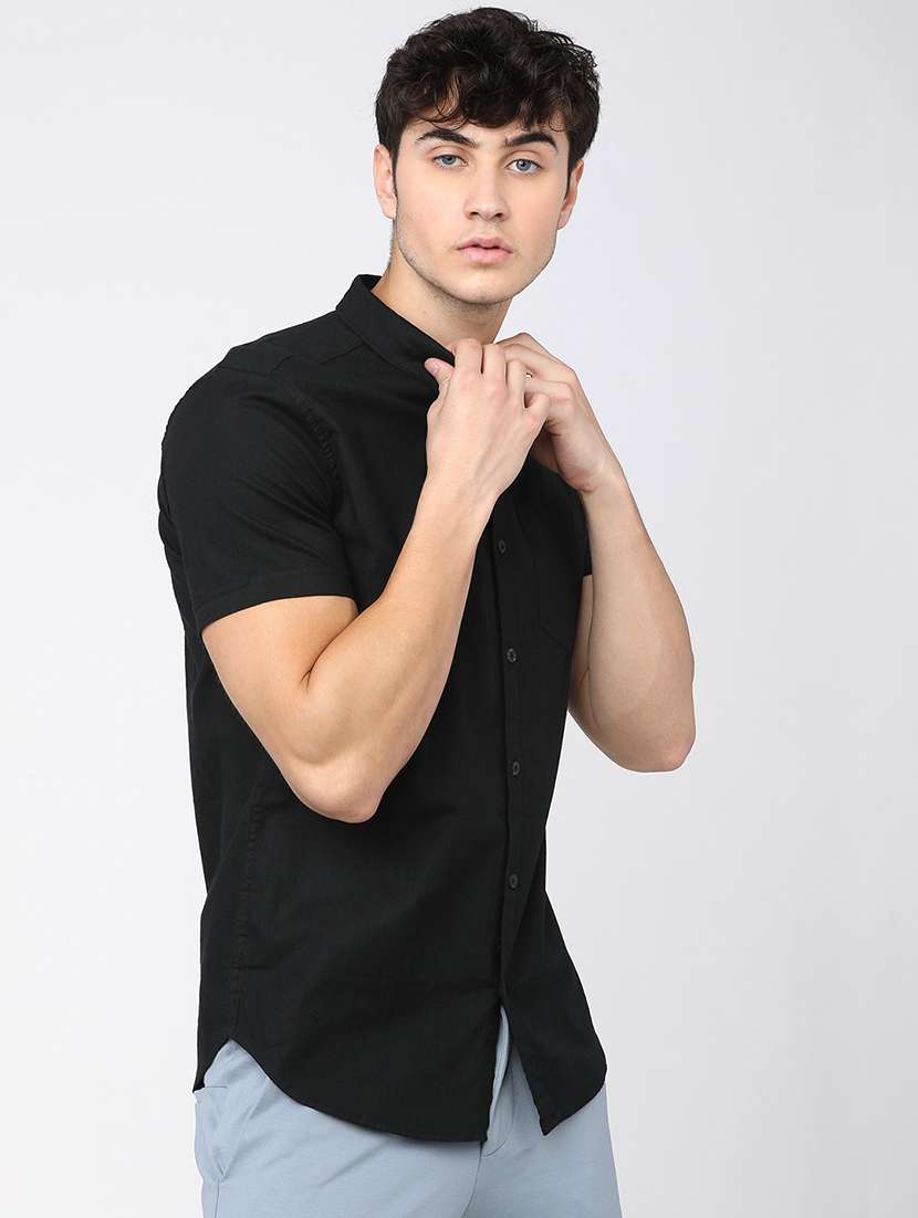 men collared short sleeves casual shirt - 21487674 -  Standard Image - 1