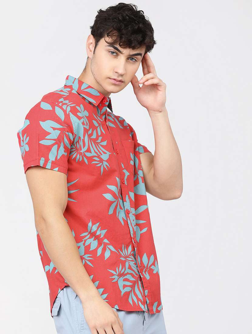 men collared short sleeves casual shirt - 21487679 -  Standard Image - 1