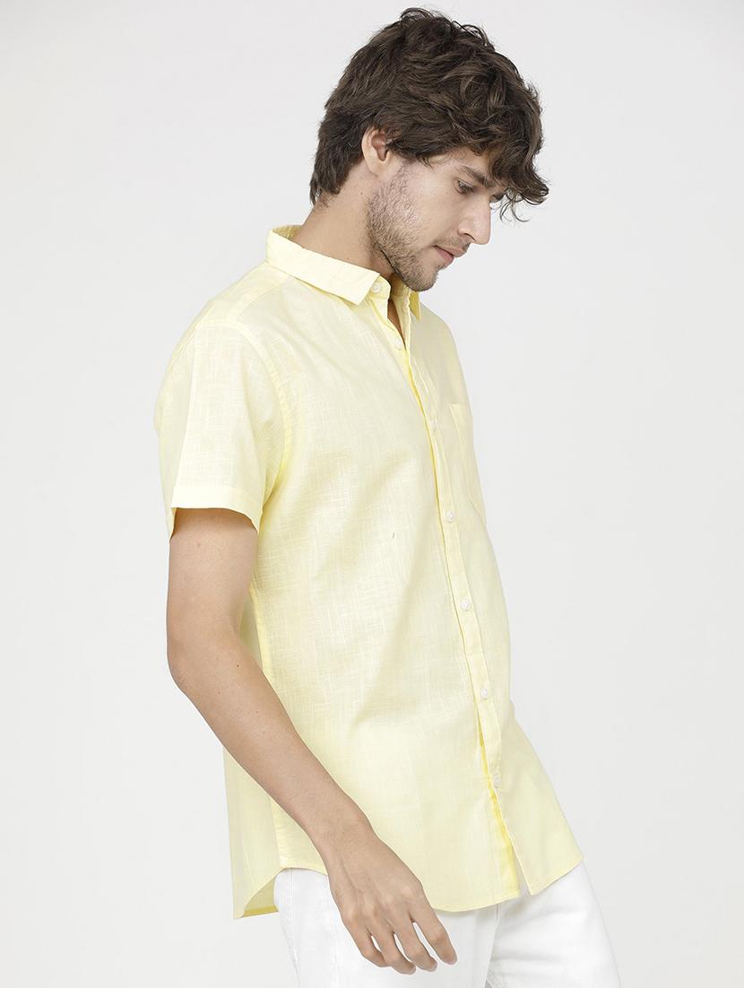 men collared short sleeves casual shirt - 21487740 - Standard Image - 1