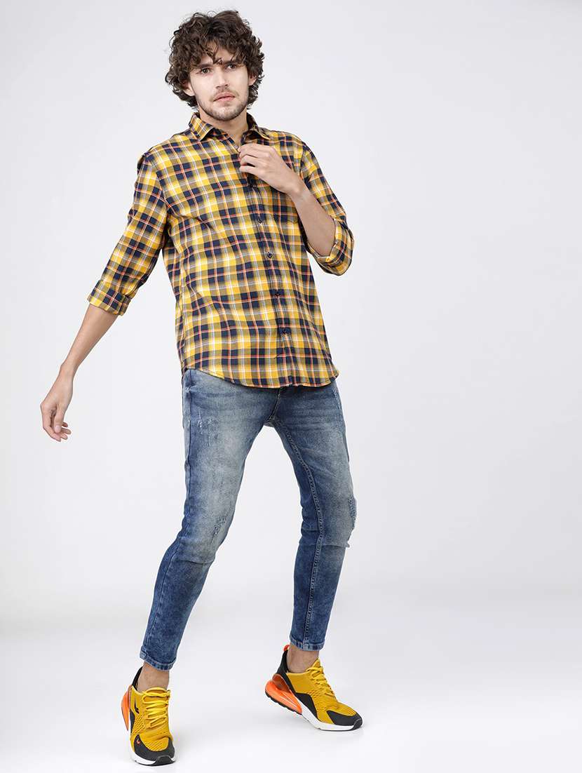 men checkered casual wear shirt - 21487830 - Standard Image - 4