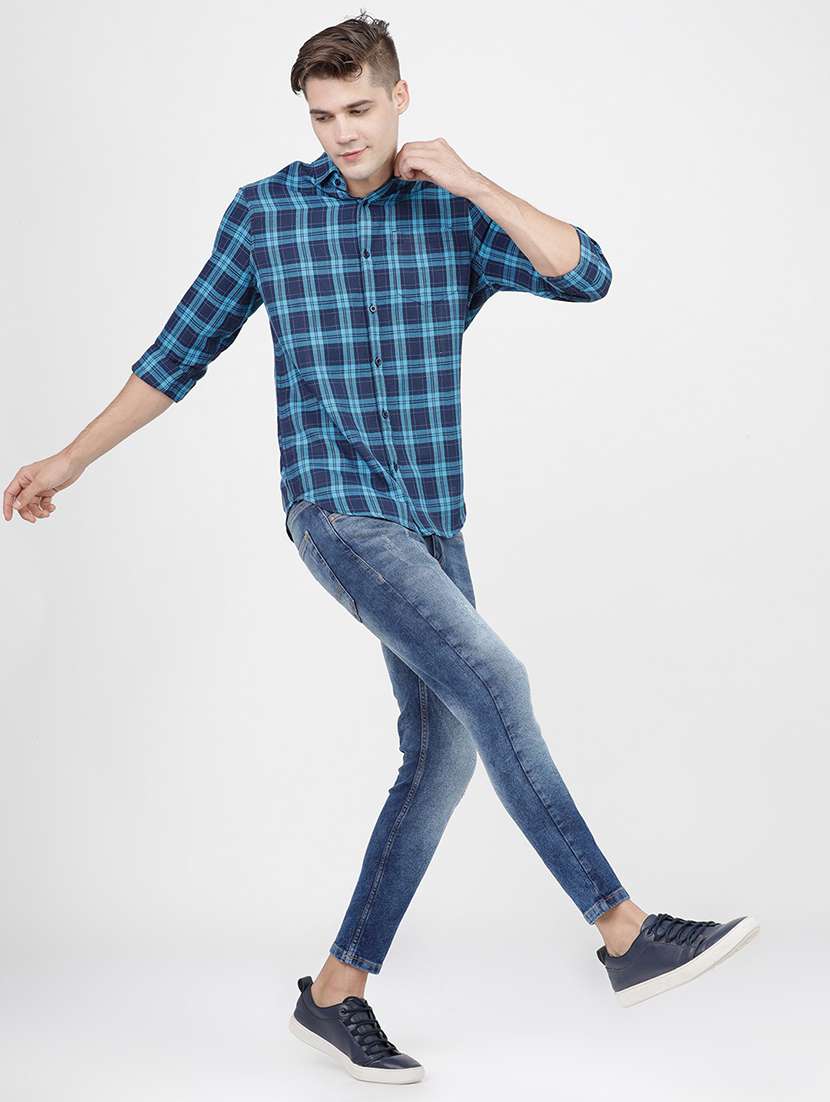 men checkered casual wear shirt - 21487891 - Standard Image - 4