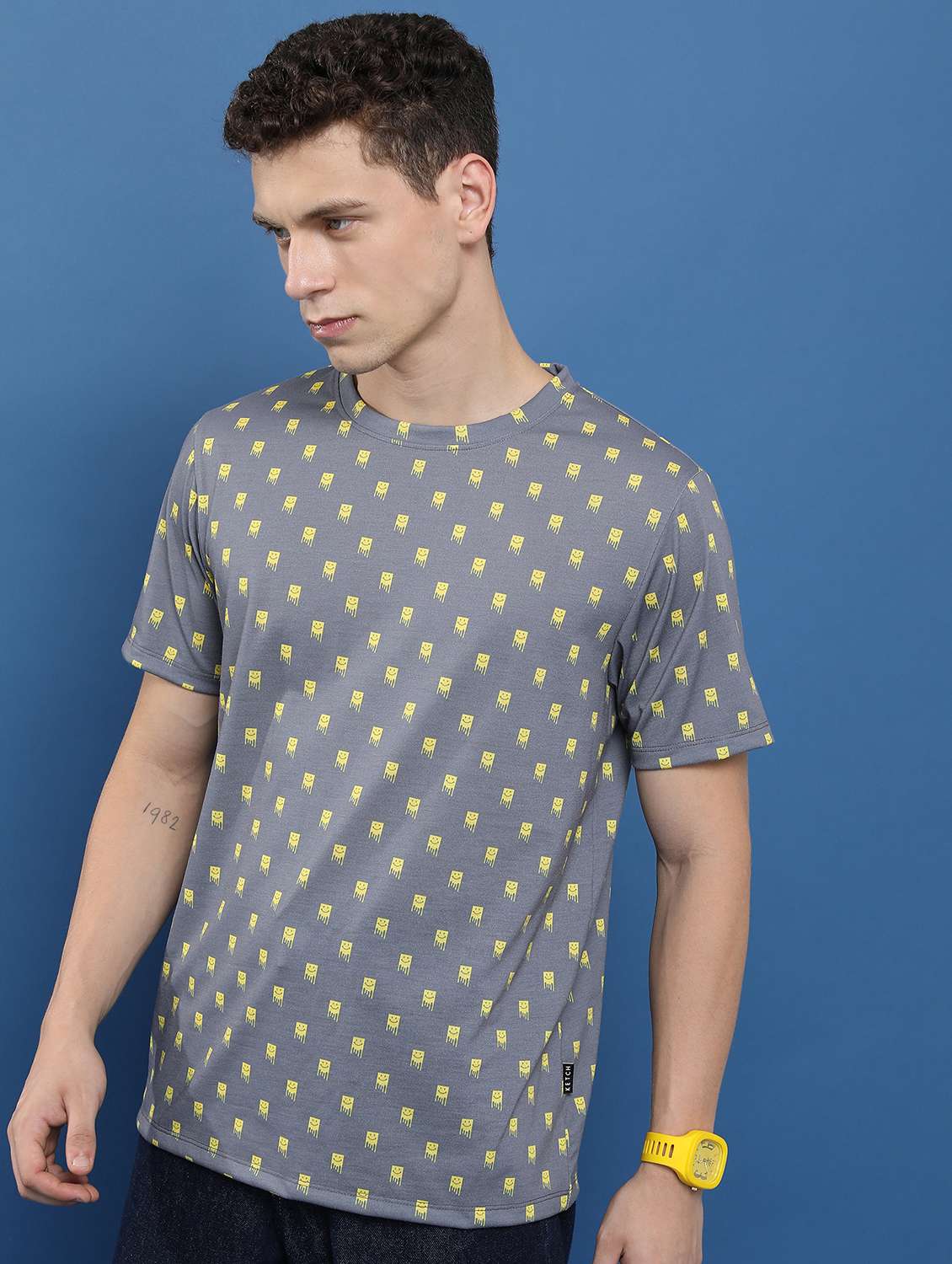 men round neck printed t-shirt