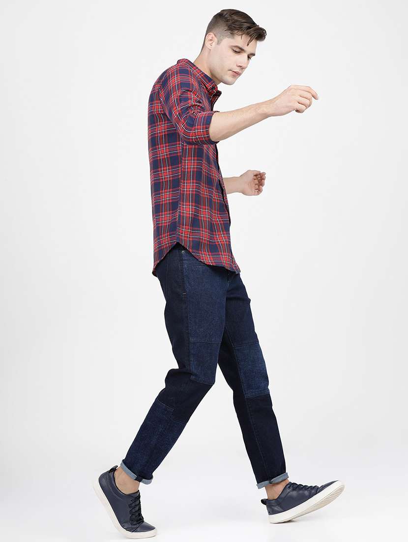 men long sleeved checkered casual shirt - 21487946 -  Standard Image - 4