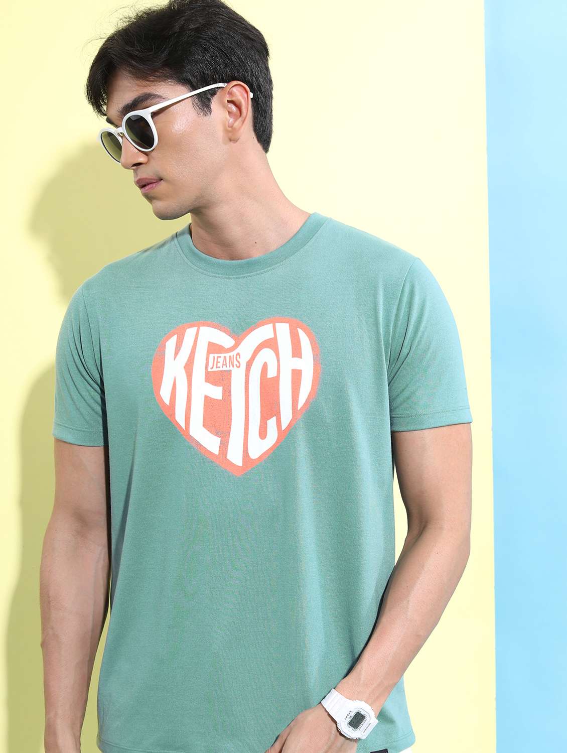 men round neck front print t-shirt