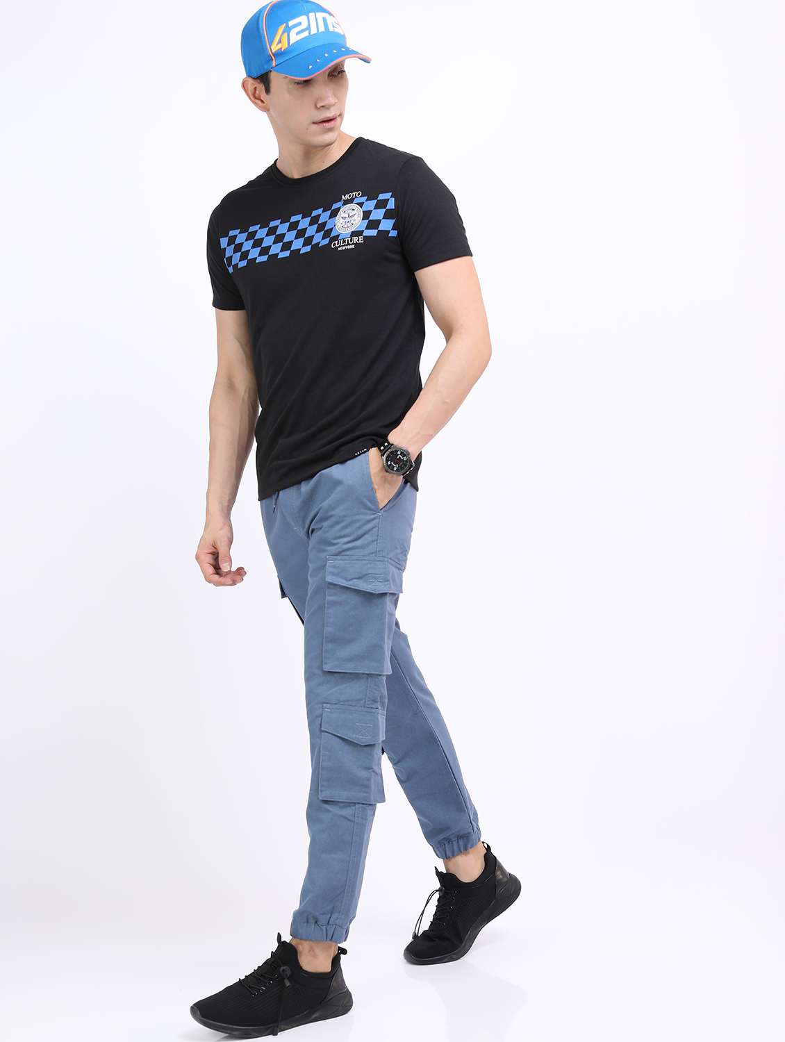 men short sleeved chest print t-shirt - 21488020 -  Standard Image - 4