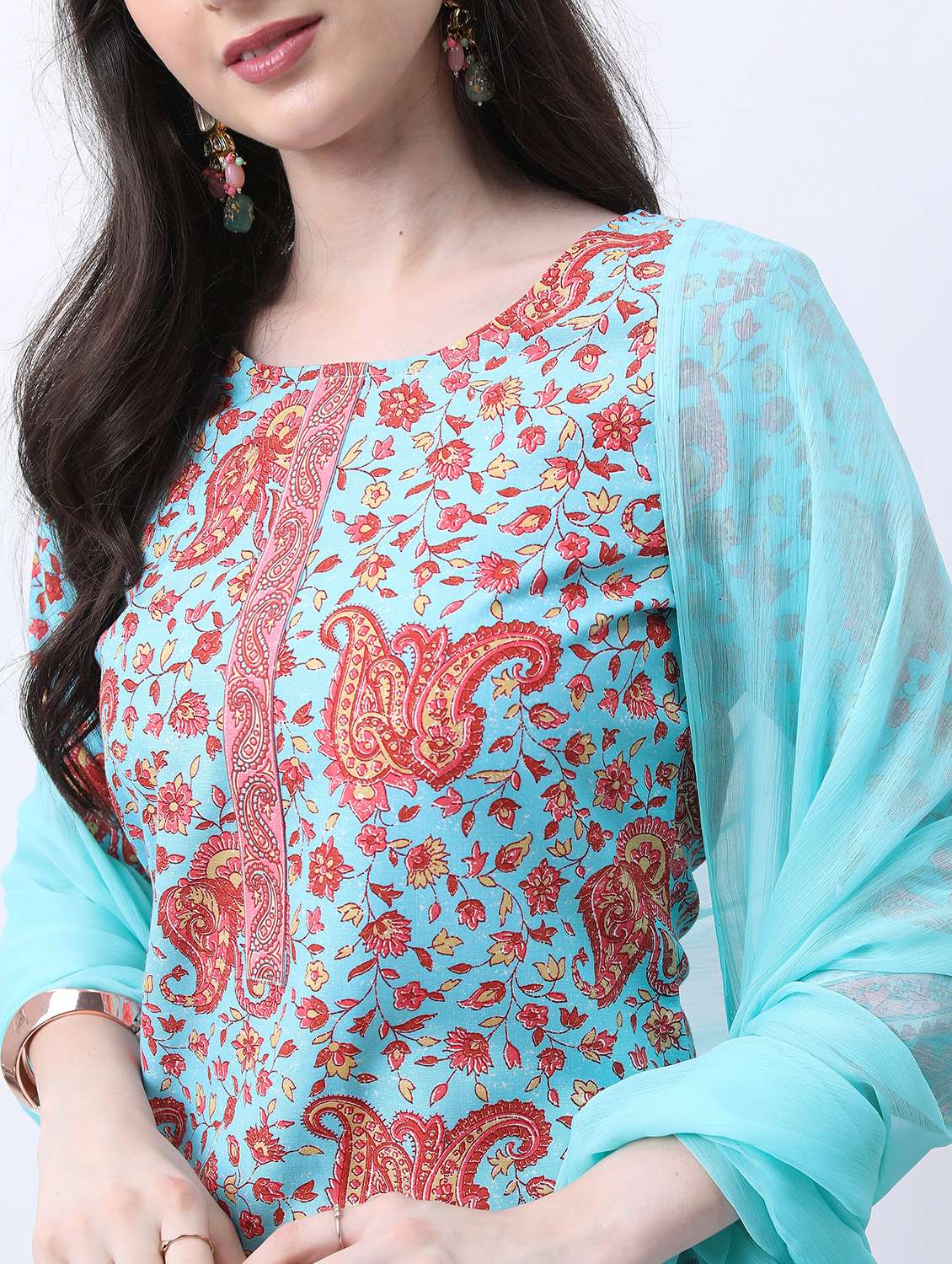 women light blue kurta pant set with dupatta - 21488126 -  Standard Image - 4
