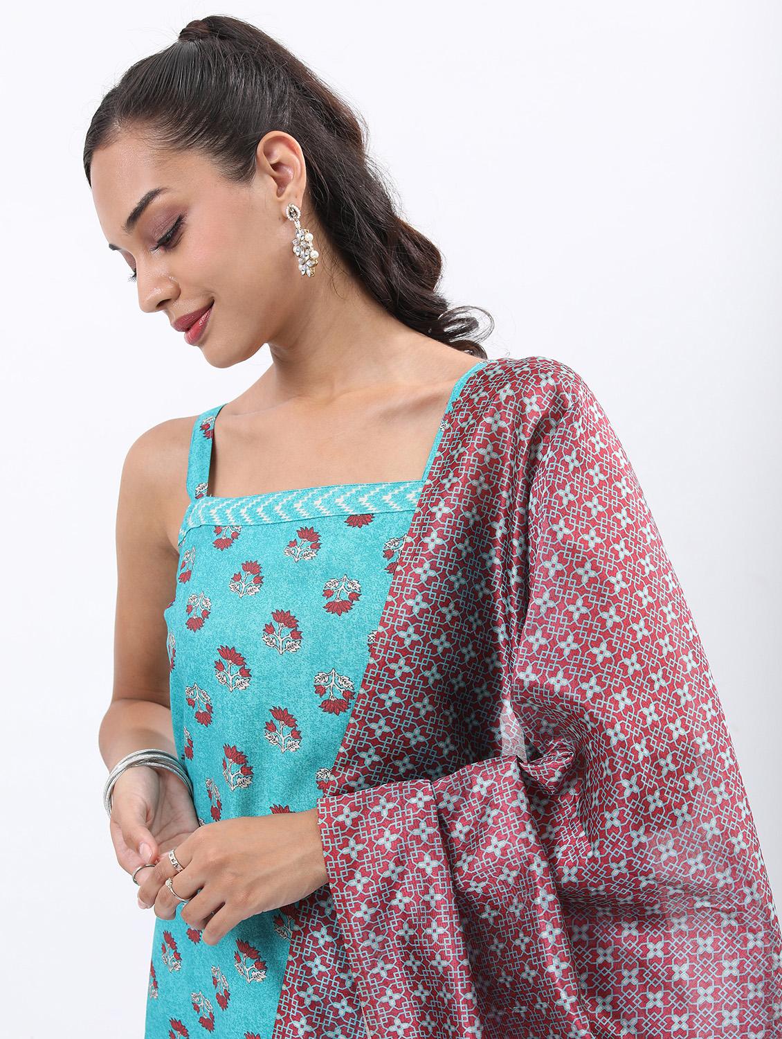 women floral printed kurta pant set with dupatta - 21488137 - Standard Image - 4