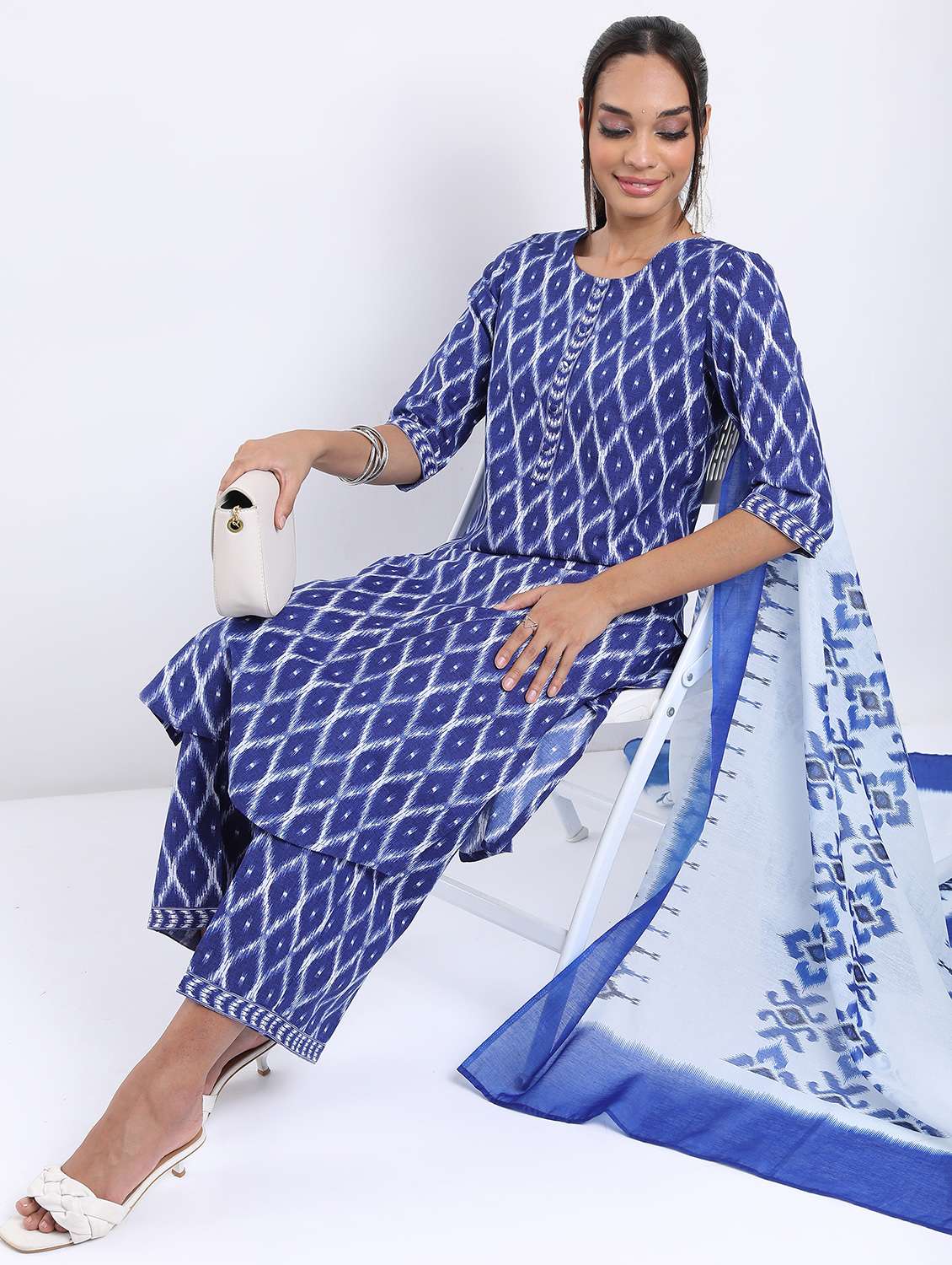 women ikat printed kurta palazzo set with dupatta - 21488143 -  Standard Image - 1