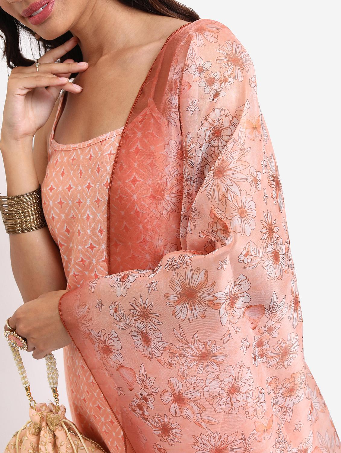 women orange printed kurta palazzo set with dupatta - 21488179 - Standard Image - 4