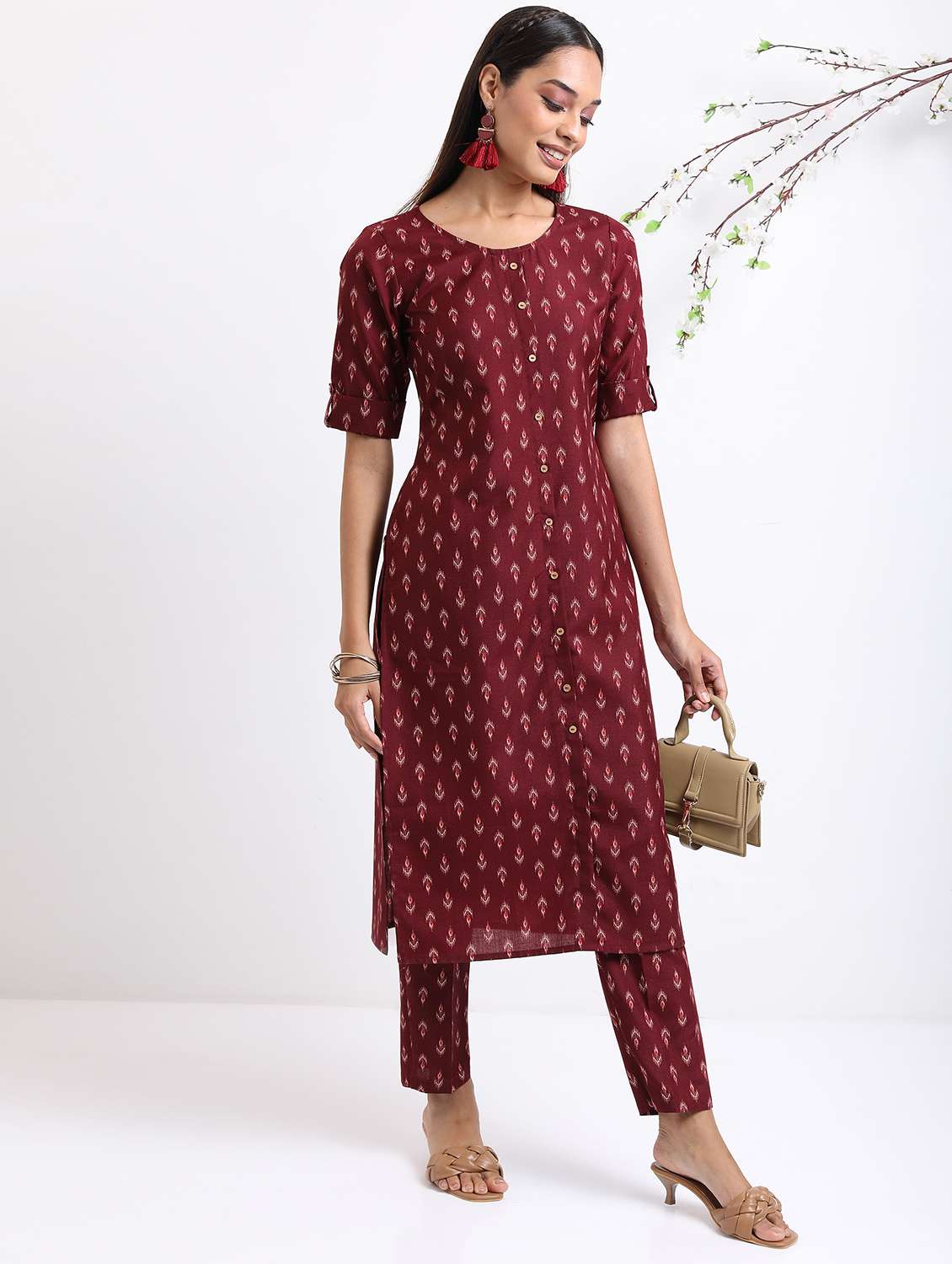 women maroon ikat printed kurta pant set with dupatta - 21488185 -  Standard Image - 1