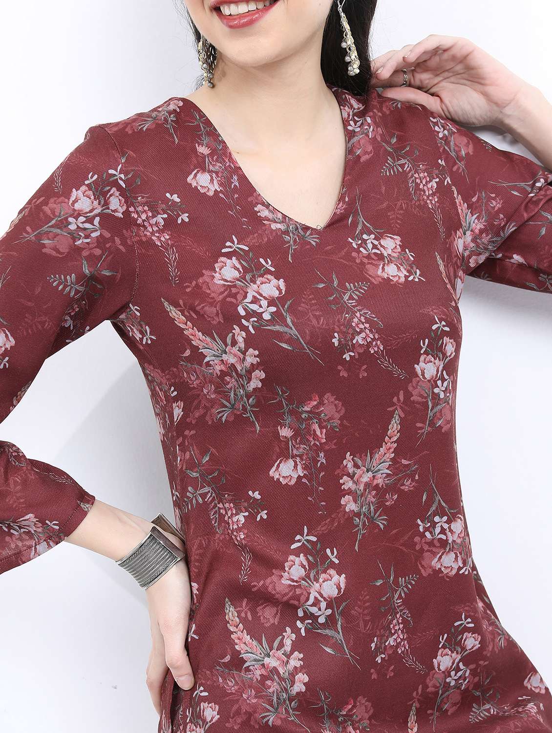 women maroon floral printed kurta pant set - 21488263 - Standard Image - 4