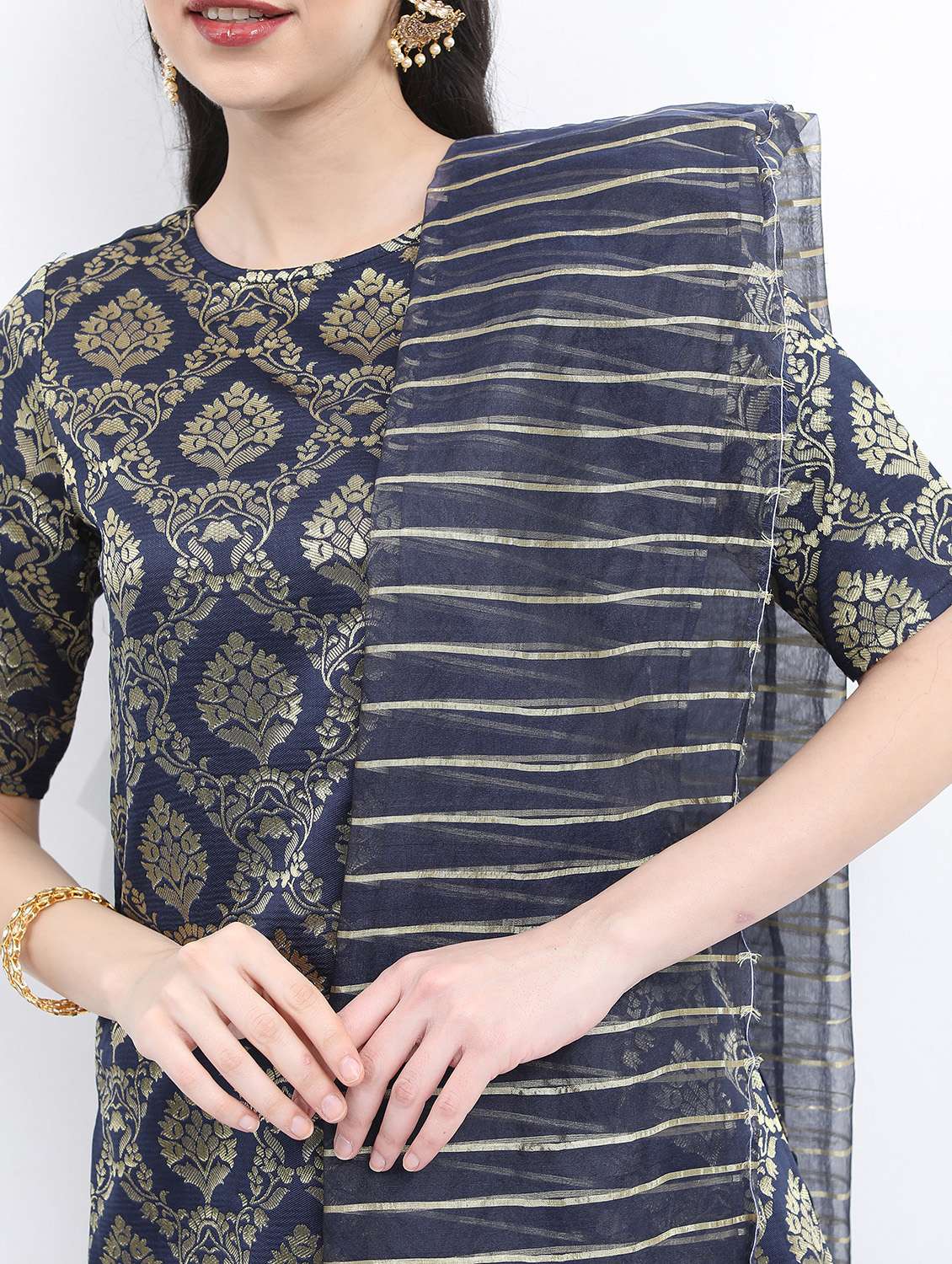 women navy blue kurta pant set with dupatta - 21488272 -  Standard Image - 4