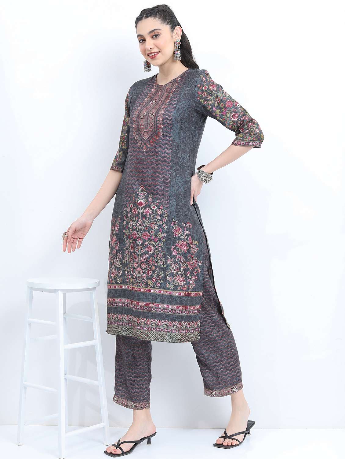 women grey round neck kurta pant set - 21488281 -  Standard Image - 1