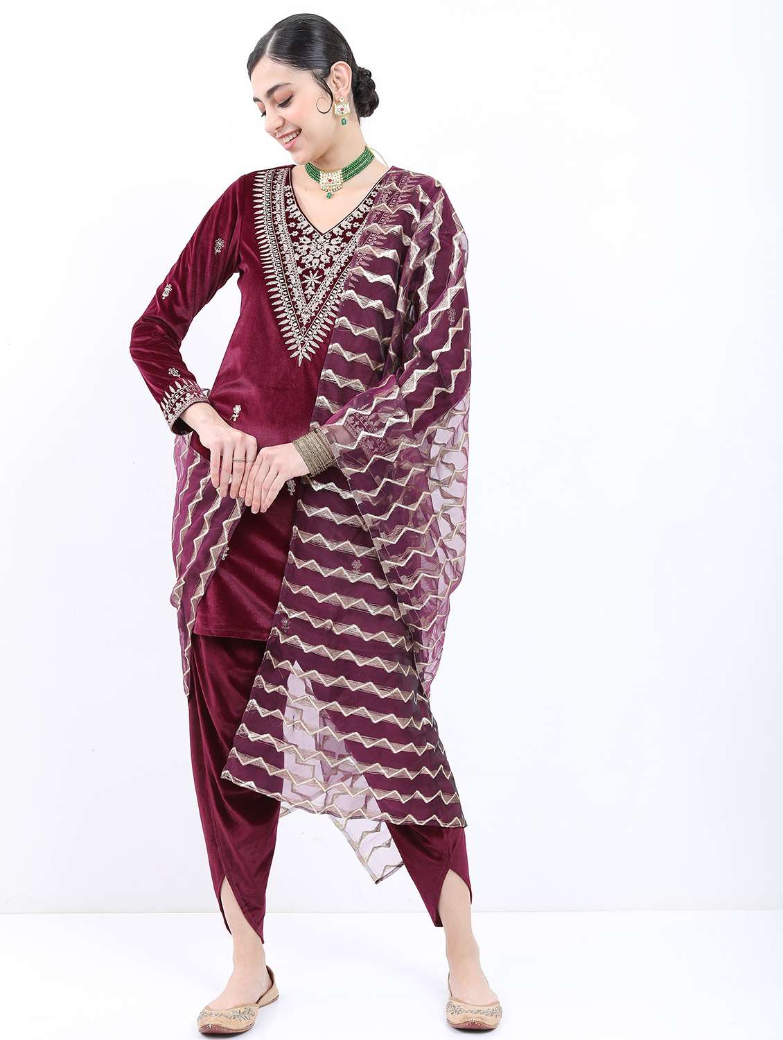 women maroon dhoti kurta set with dupatta