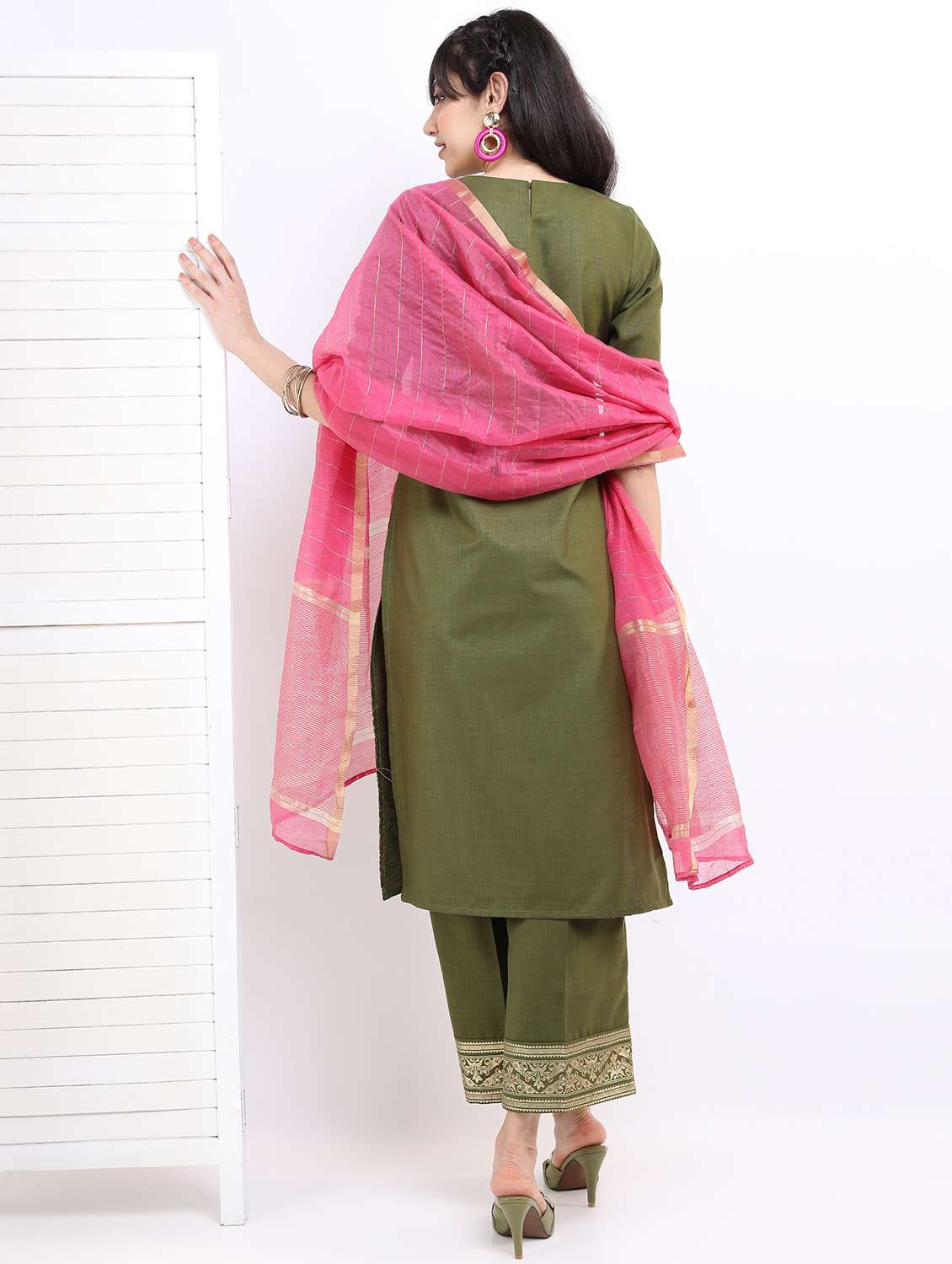 women green kurta palazzo set with dupatta - 21488329 -  Standard Image - 1