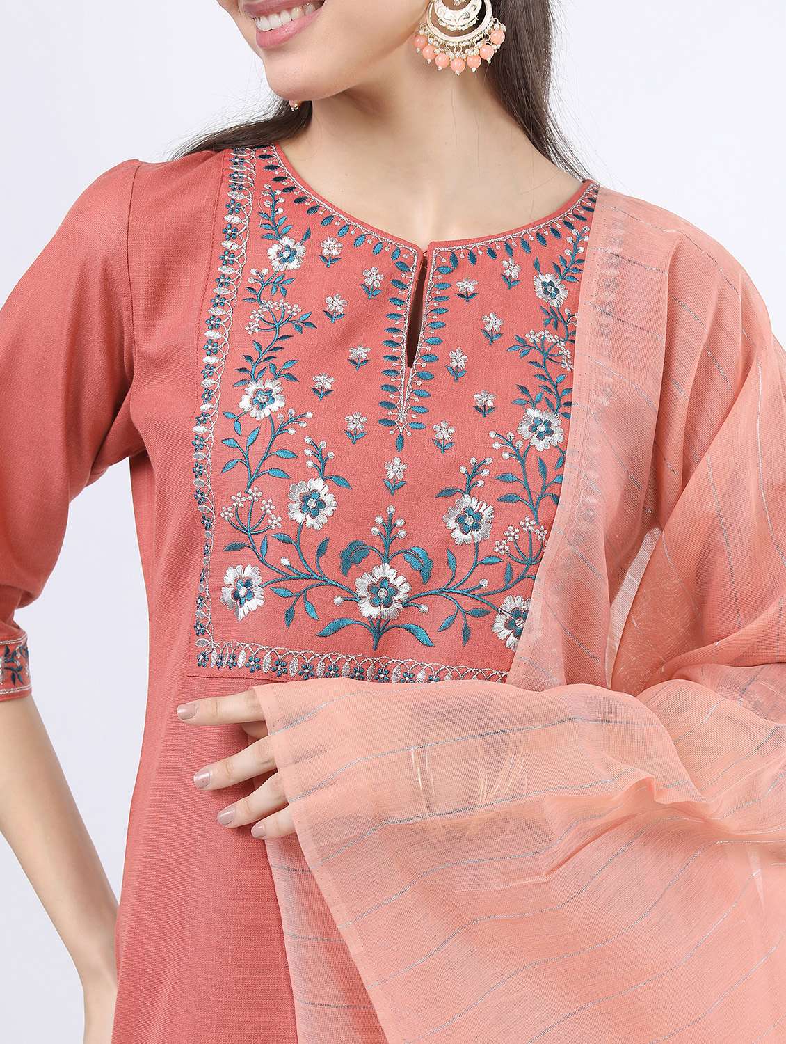 women coral kurta pant set with dupatta - 21488333 -  Standard Image - 4