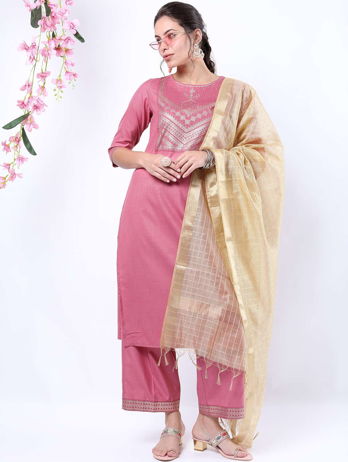 women pink kurta palazzo set with dupatta - 21488375 -  Standard Image - 1