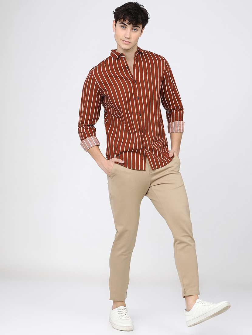 men striped casual shirt - 21488508 -  Standard Image - 4