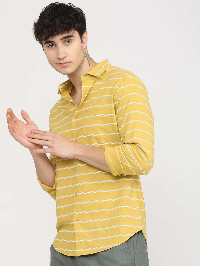 men striped casual shirt - 21488519 -  Standard Image - 1
