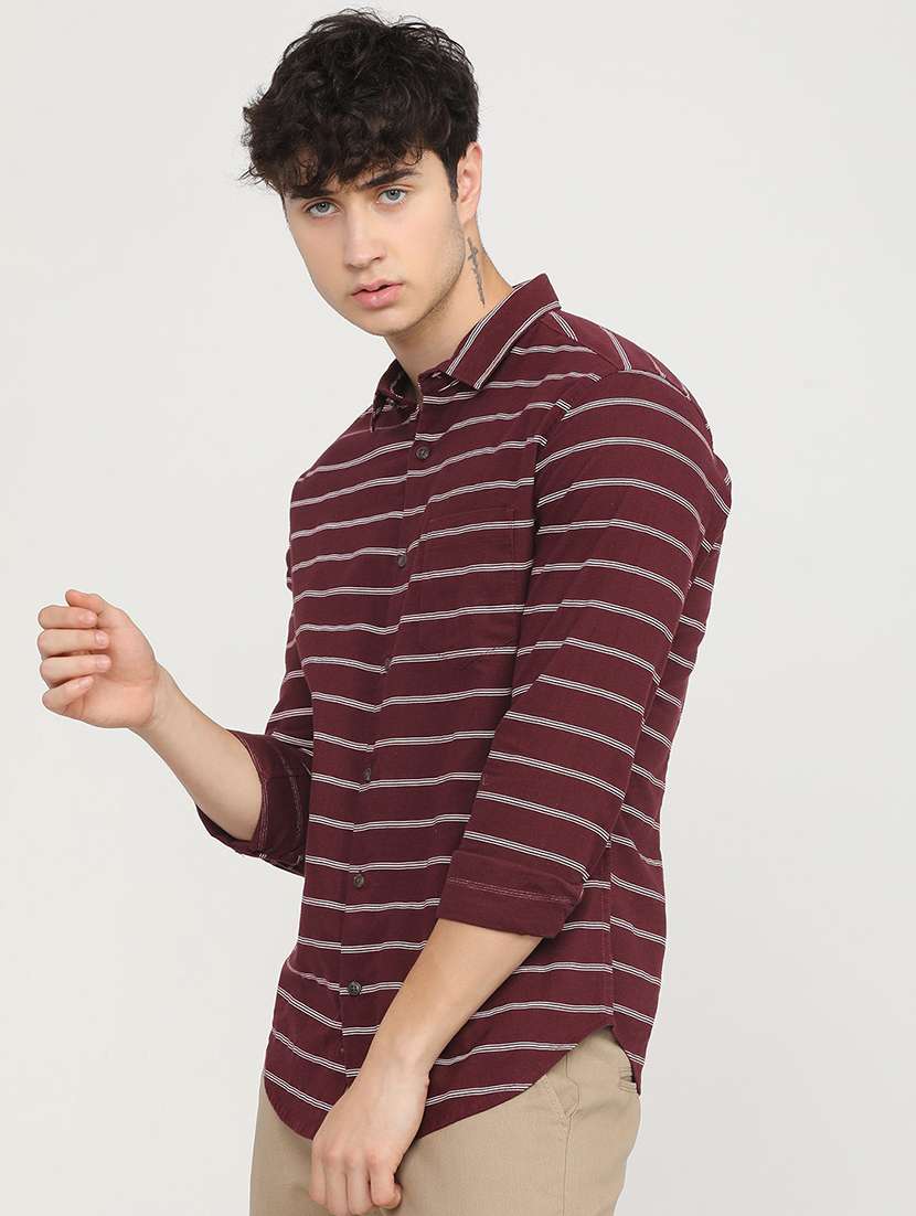 men striped casual shirt - 21488524 -  Standard Image - 1