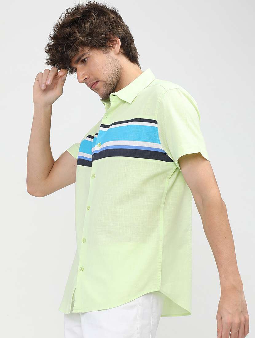 men striped casual shirt - 21488540 -  Standard Image - 1