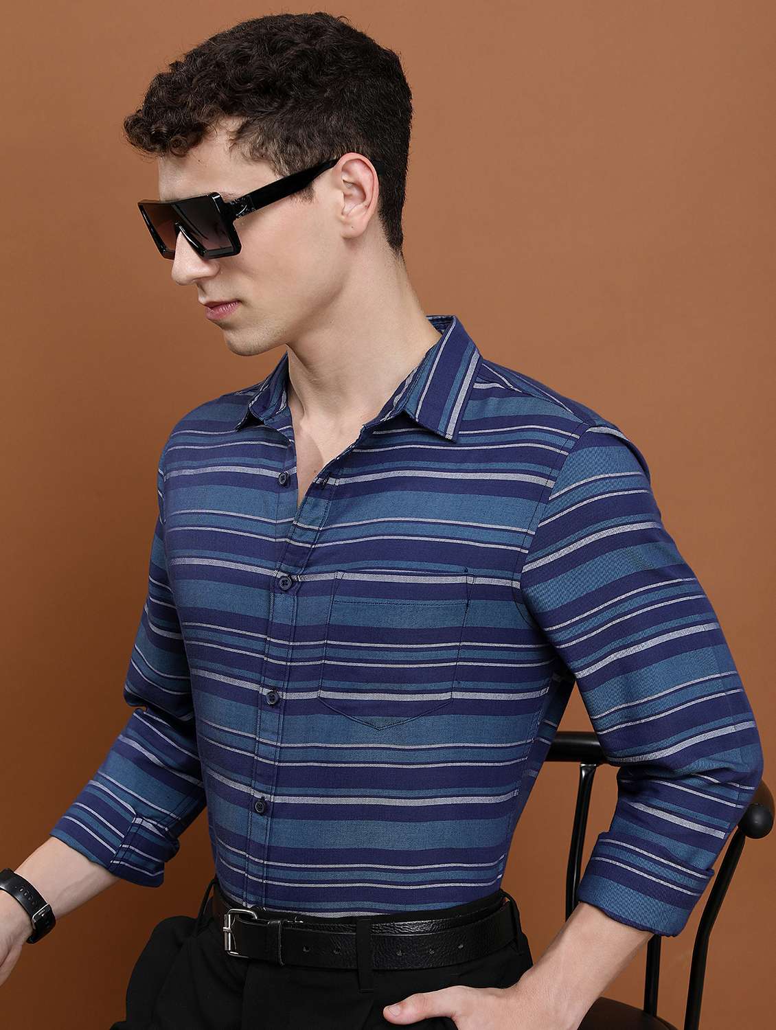 men striped casual shirt - 21488594 -  Standard Image - 1