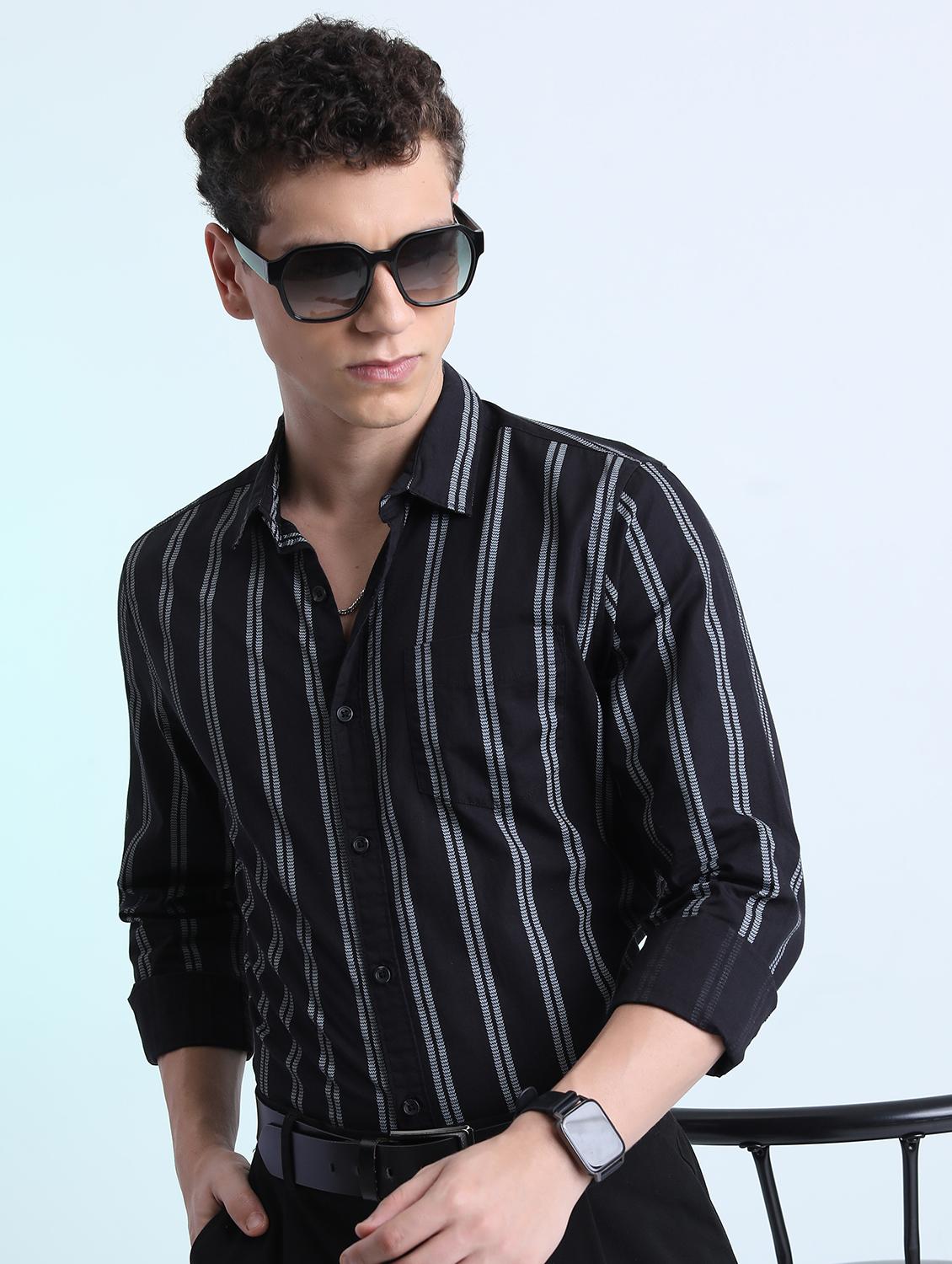 men striped casual shirt - 21488606 - Standard Image - 1