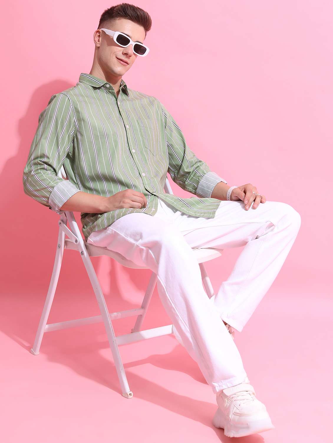 men striped casual shirt - 21488612 -  Standard Image - 4