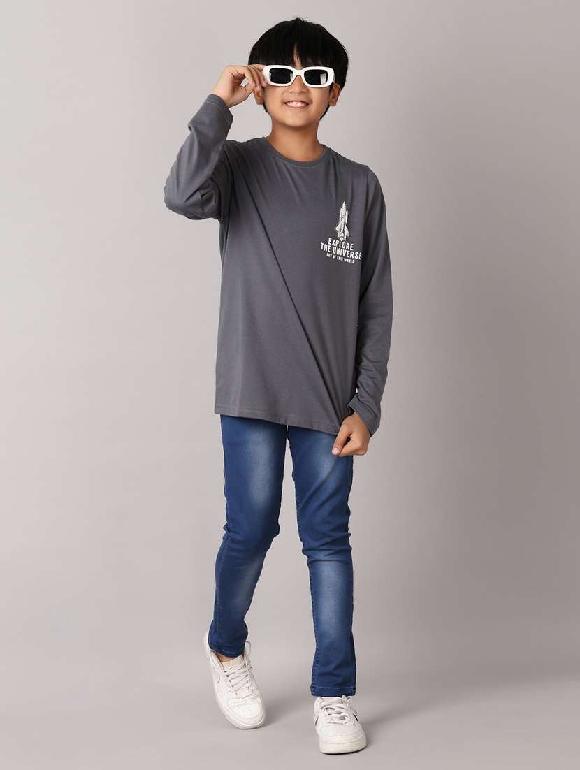 boys round neck graphic t-shirt - 21489436 - Standard Image - 4