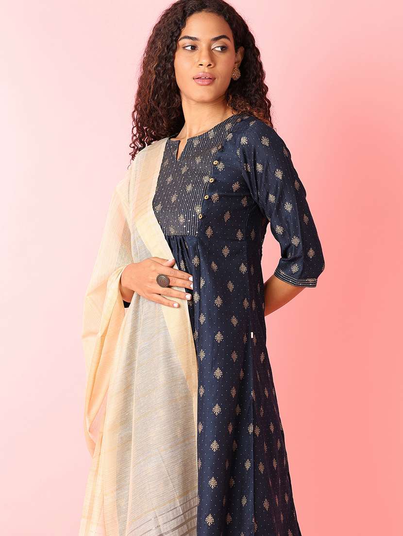 women cream striped dupatta  - 21490200 -  Standard Image - 4