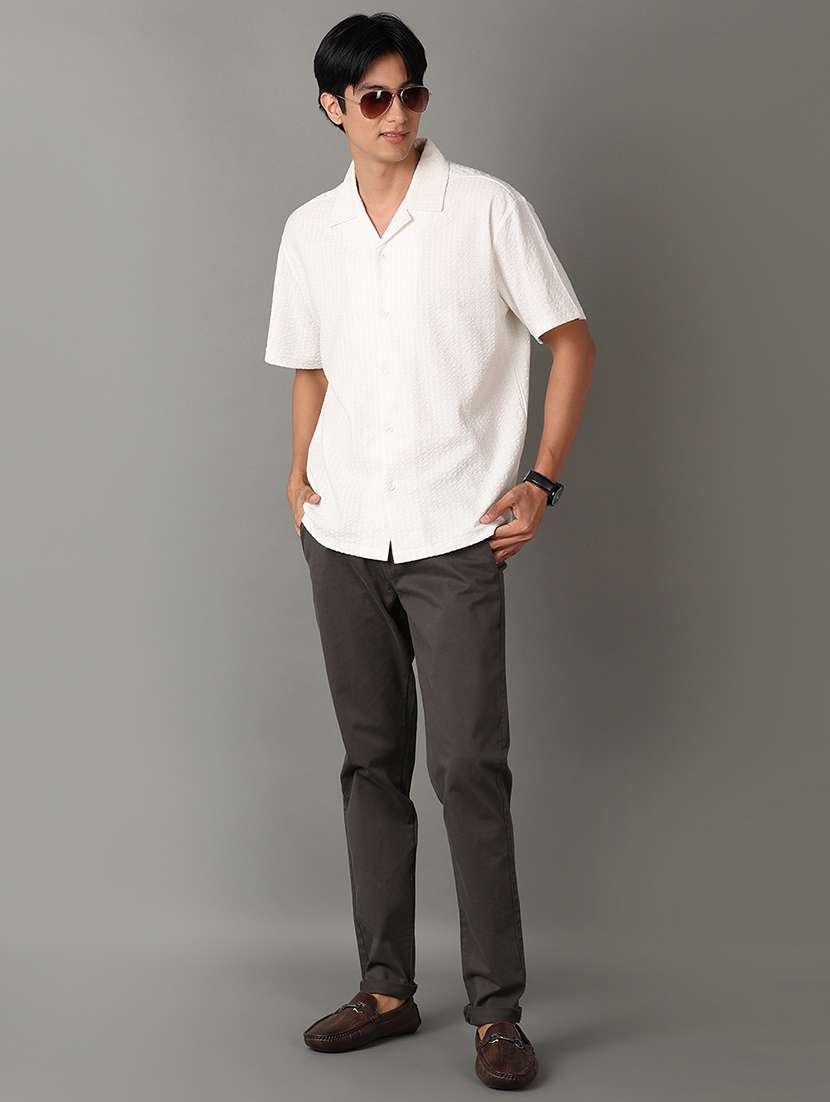 men solid chinos casual trouser - 21490444 -  Standard Image - 4