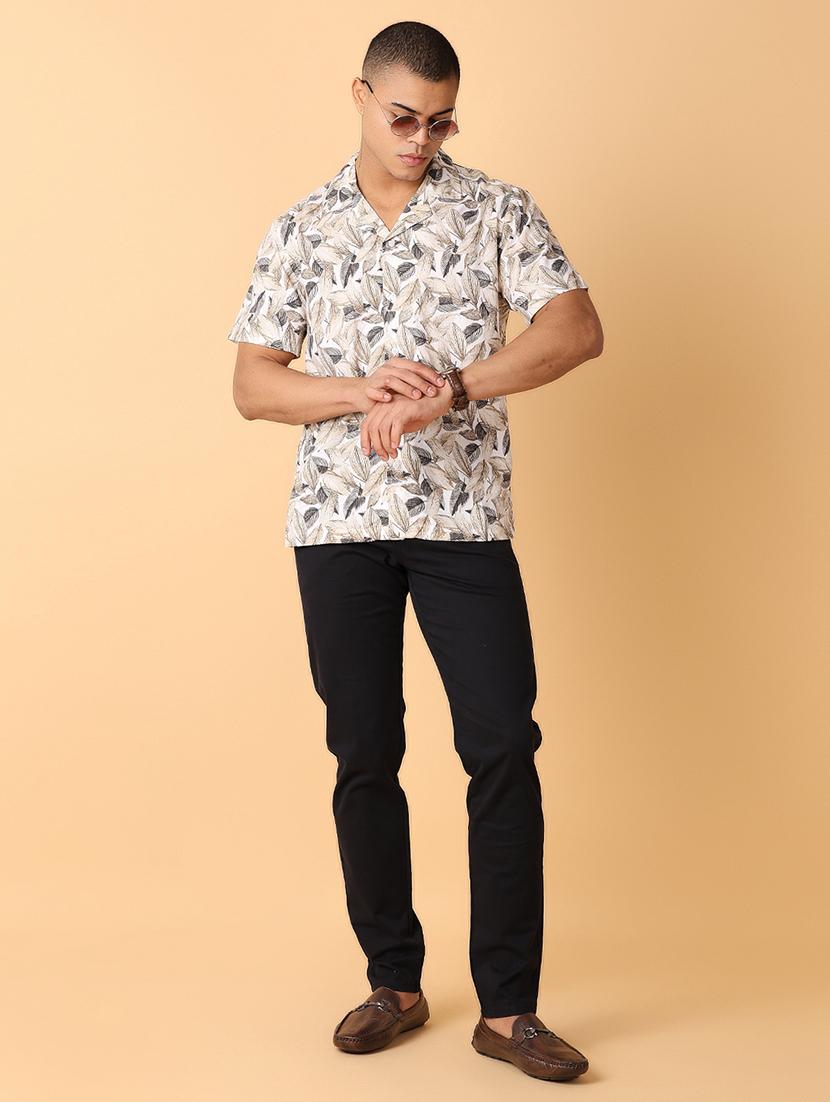 men solid flat front chinos trousers - 21490544 - Standard Image - 4