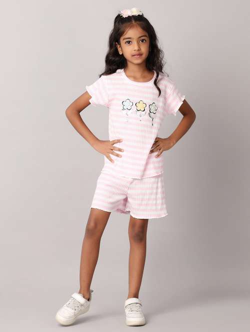 girls printed short sleeves top & shorts set - 21491037 - Standard Image - 0